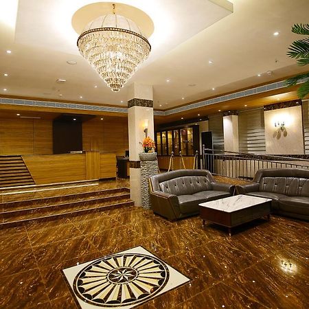 Hotel Merlin Residency Kottayam Exterior foto
